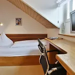 Hotel Roessle 3*