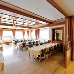 Roessle Hotel