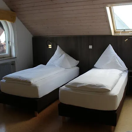 Gasthof Rossle Otel 3*