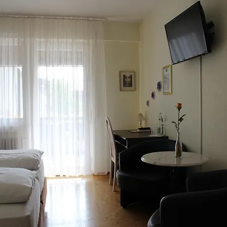 Otel Gasthof Rossle 3*