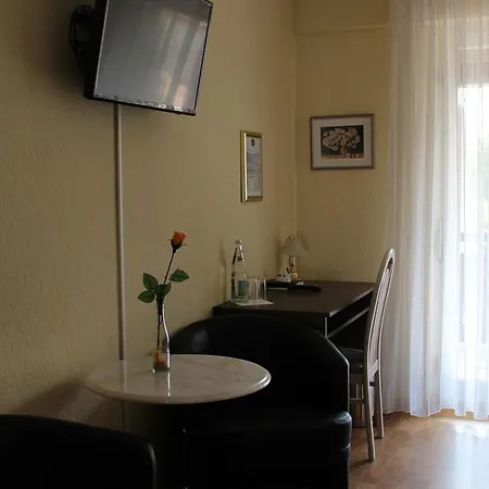 Hotel Roessle